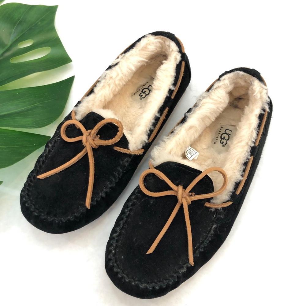 Ugg Australia Women's 'Dakota' Slipper Moccasins 7